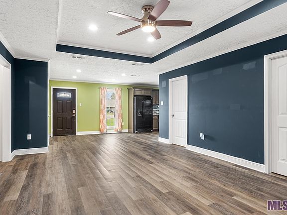 5th image of 26190 Vincent Dr