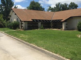 810 E Ford St, Pittsburg, KS 66762