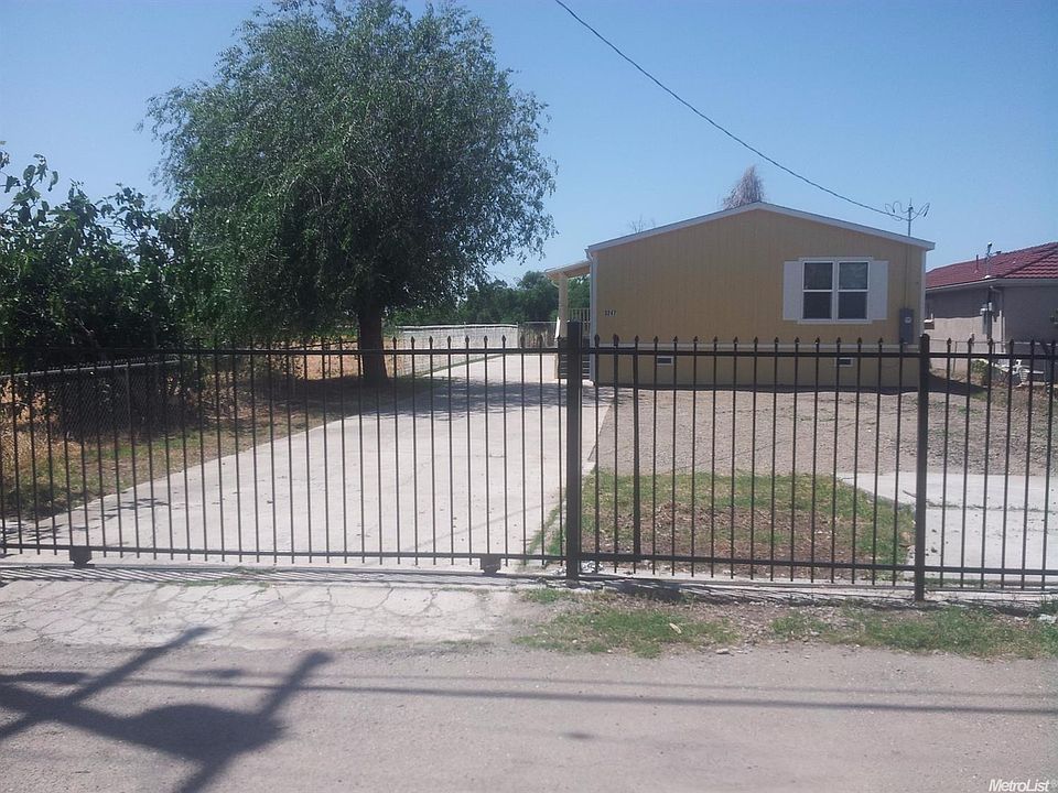 1st image of 3247 Fairmont Ave