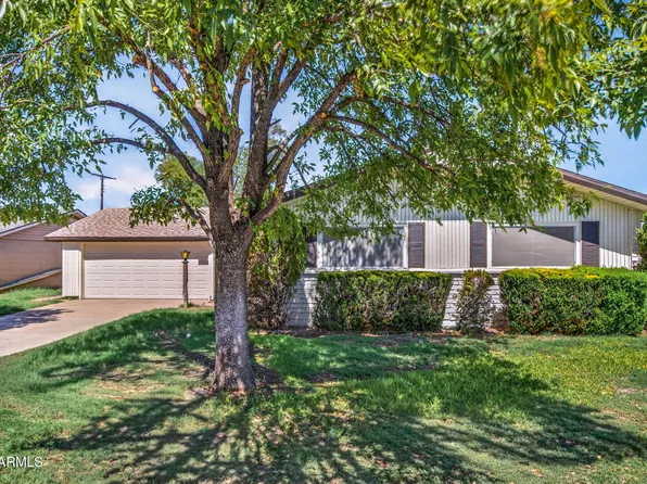 4032 W PALMAIRE Drive, Phoenix, AZ 85051