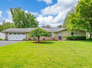 1710 Redwood Dr, Stevensville, MI 49127