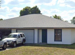 2247 Violet Dr, Fort Myers, FL 33905
