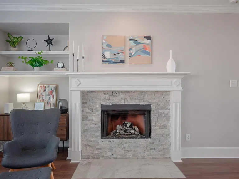 2808 Wales Ct — Photo 8