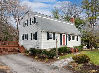 23 Whippoorwill Dr, Shrewsbury, MA 01545