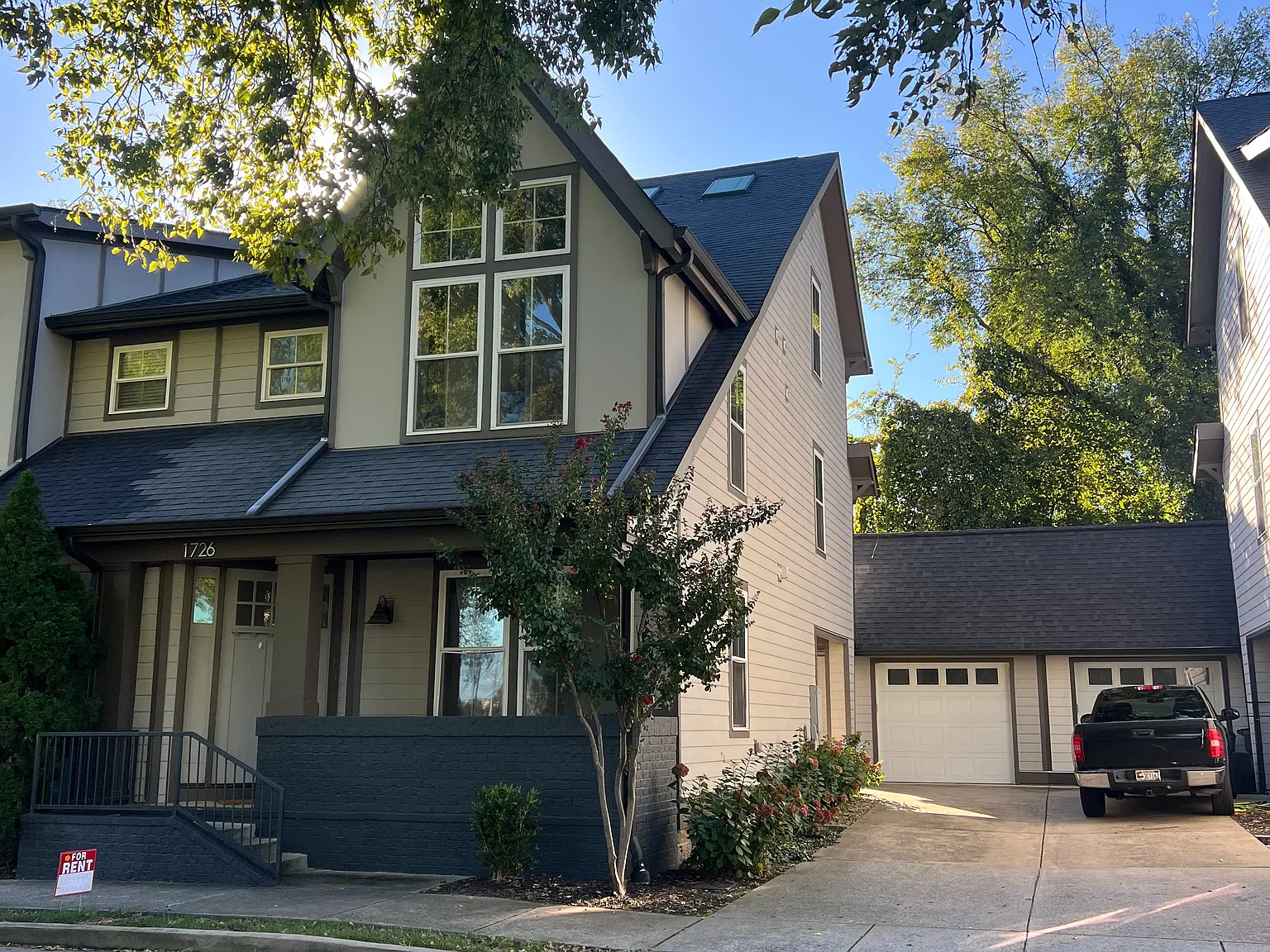 4 bed, 3.5 bath, 1772 sqft, $3,450 — Photo 1