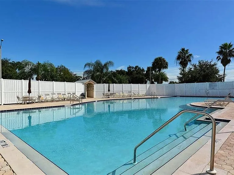 4810 Halls Mill Xing — Photo 32