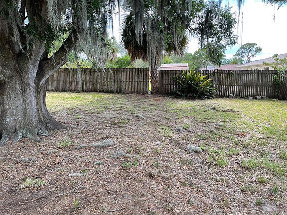 Fence Yard