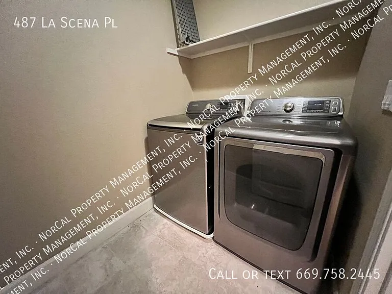 487 La Scena Pl — Photo 20