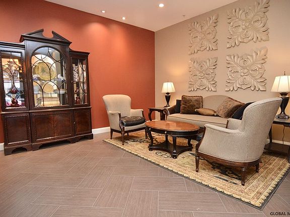 4th image of 38 High Rock Ave Suite 4C
