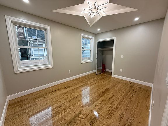 5th image of 13047 145th St Floor 1