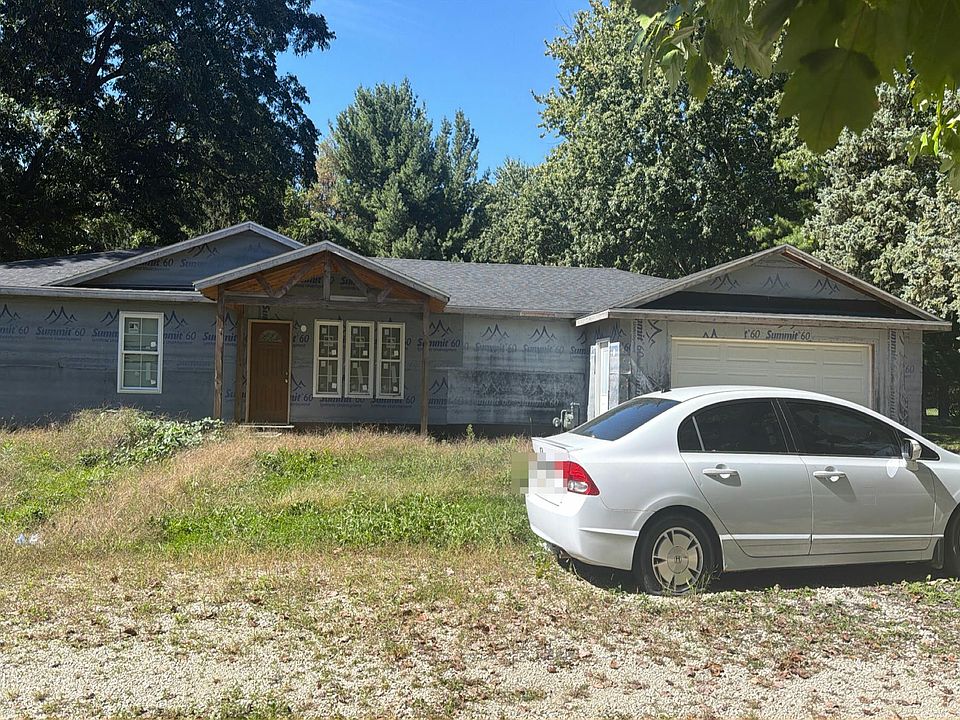 1st image of 20916 S River Rd