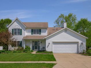 13877 Lexington Cir S, Granger, IN 46530