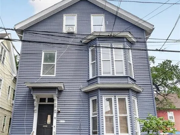 33 Pekin St, Providence, RI 02908
