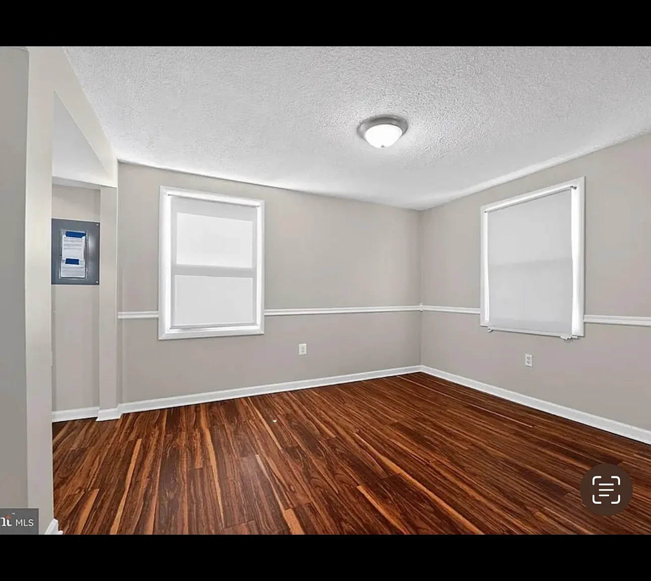 1327 Passage Dr — Photo 3