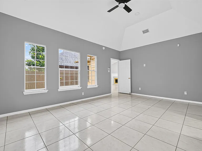 13607 Sable Ln — Photo 17