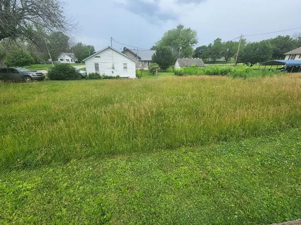 1206 Grant St, Unionville, MO 63565