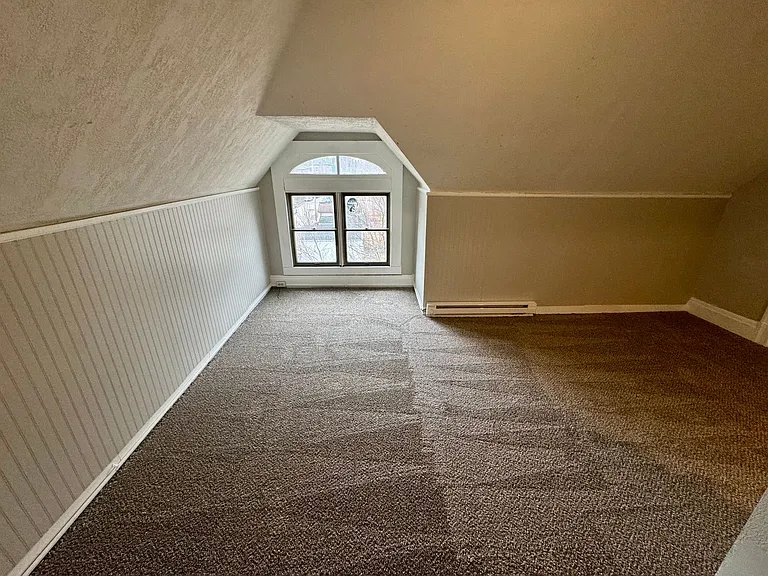 111 S Ohio Street (Full Service) — Photo 47
