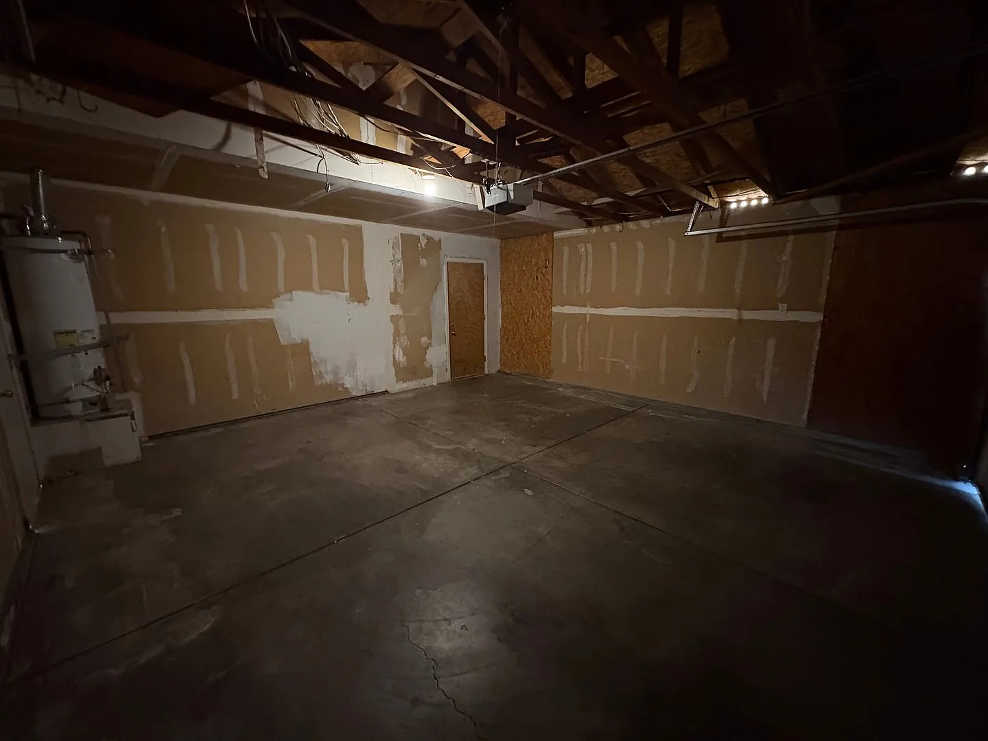 Remolded Tulare Home Rent Ready! — Photo 3