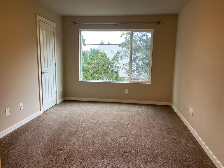 12925 3rd Ave SE #D5 — Photo 17