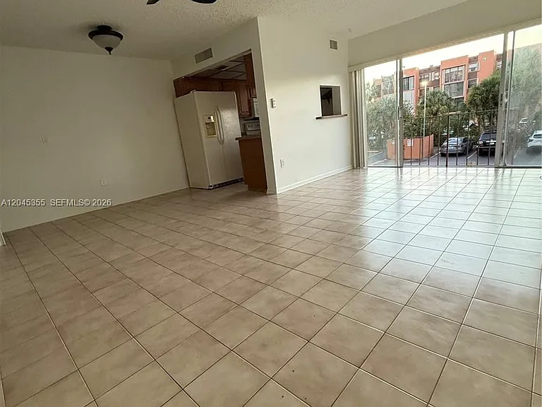 9390 W Flagler St #224C — Photo 4