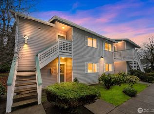 1101 37th St SE APT 802, Auburn, WA