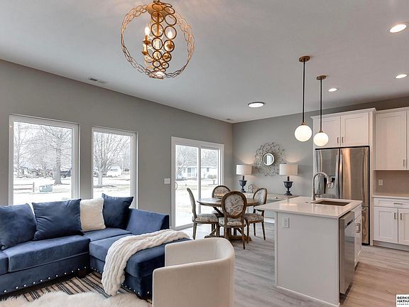 2nd image of 23820 Harvest Heights Cir