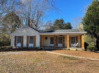 203 Sylvan Ln, Griffin, GA 30224