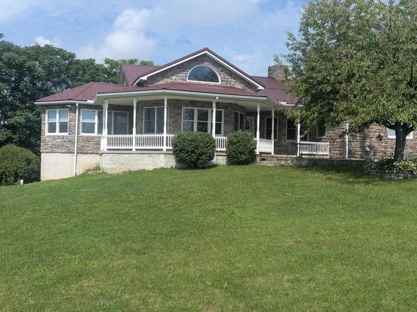 162 Hosler Ln, Thompsontown, PA 17094