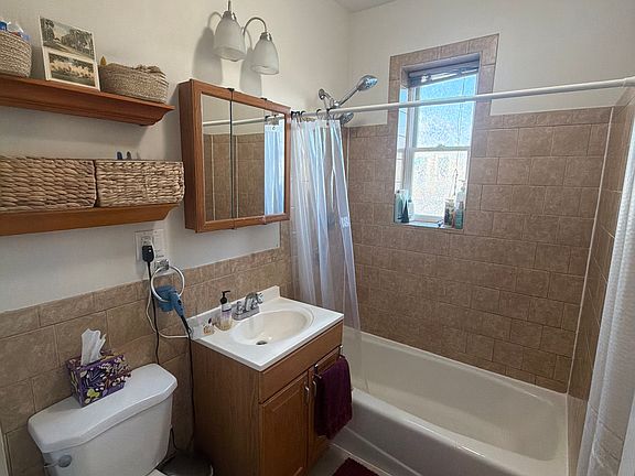 4th image of 5 Sherborn Ct APT 10