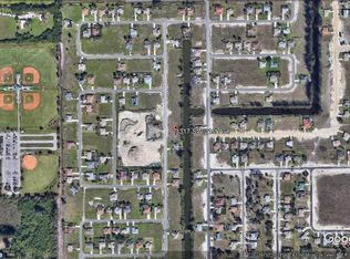1317 SW 21st Ave, Cape Coral, FL 33991