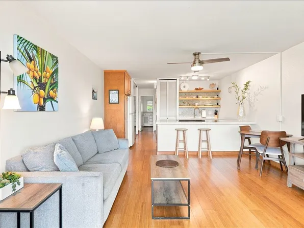 2191 S Kihei Rd APT 2215, Kihei, HI 96753