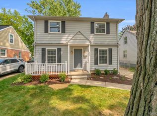828 N Gainsborough Ave, Royal Oak, MI
