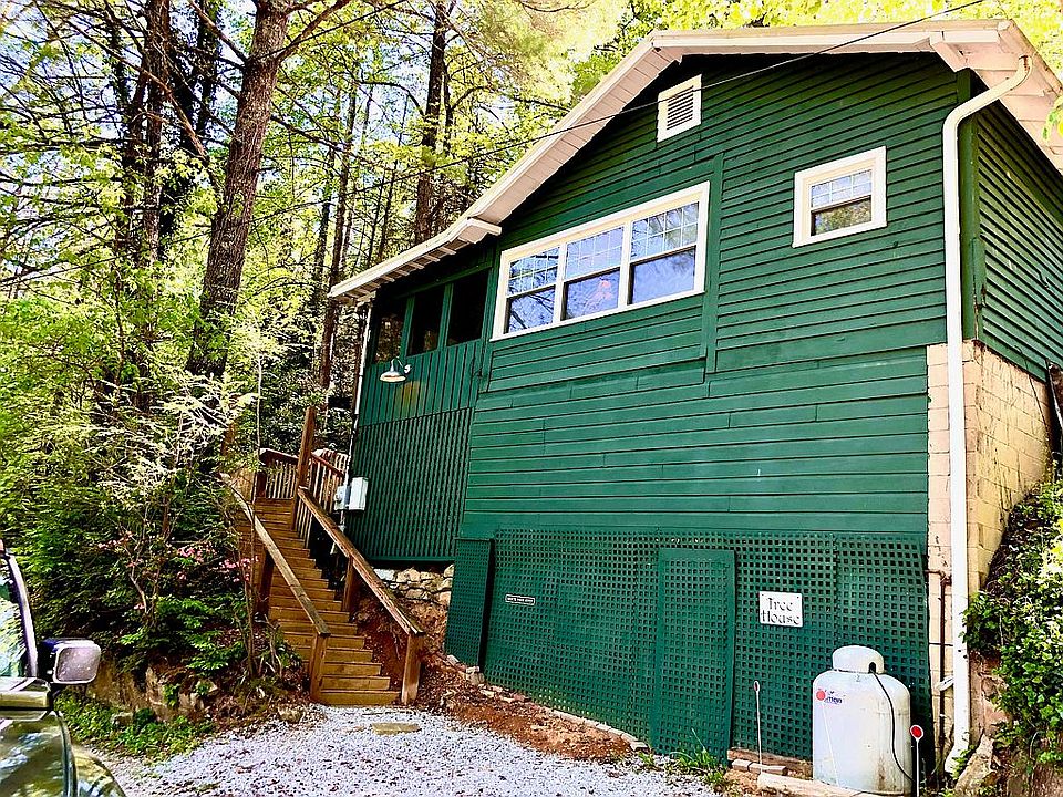 1st image of 39 Cranmore Ln