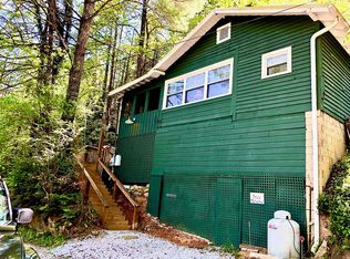 39 Cranmore Ln, Zirconia, NC 28790