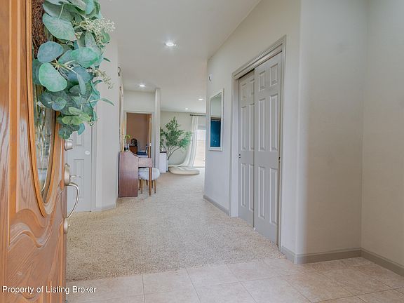 2nd image of 2499 Prairie Oak Dr