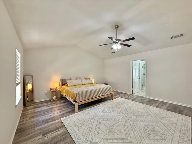 2 Twin Feather Pl — Photo 30