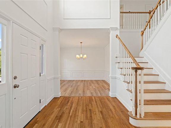 3rd image of 3003 Peninsula Dr