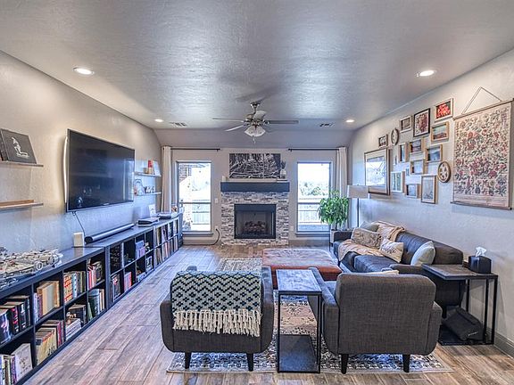 4th image of 3702 King Arthur Ct
