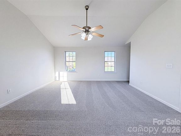 4th image of 161 Royalton Rd