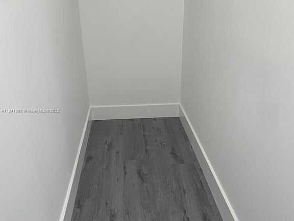 5th image of 2541 Creekside Dr #0