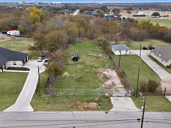 5th image of 5912 Hereford Dr