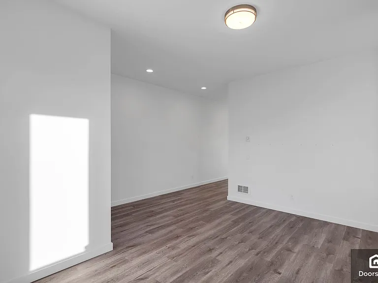 2847 S Othello St — Photo 7