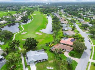 4713 Greencroft Rd, Sarasota, FL 34235