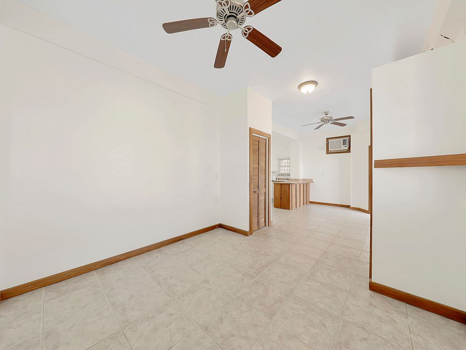 1st image of 2340 Carambola Ln