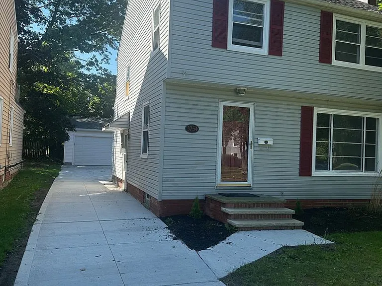 3754 Freemont Rd — Photo 2