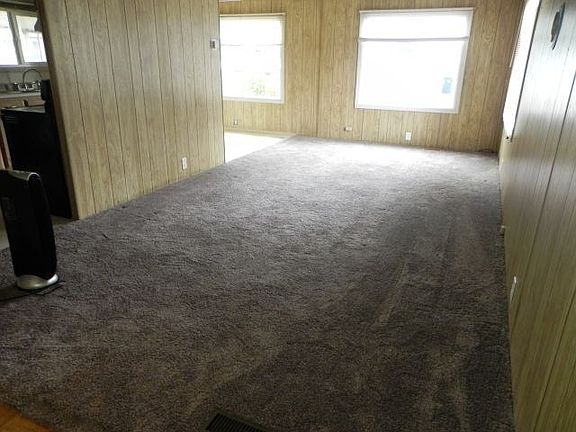 4th image of 1475 Greenacres Rd #104