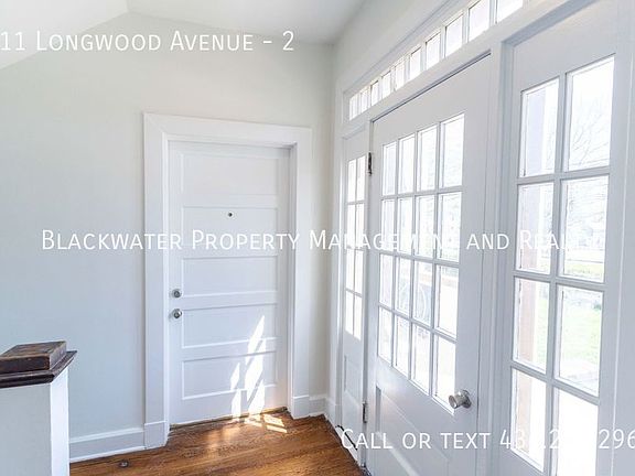 3rd image of 911 Longwood Ave #2