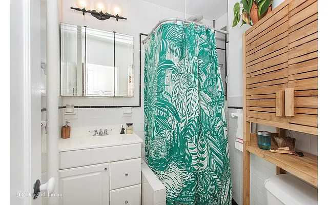 Sold by Douglas Elliman | media 12