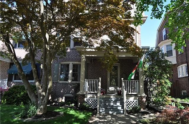 1st image of 1413 Woodlawn Ave