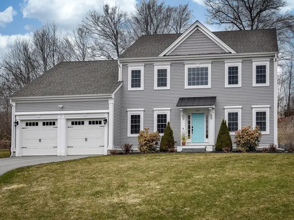 650 Shining Rock Dr, Northbridge, MA 01534